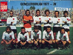 Hayat Dergisi Gençlerbirliği 1977-78 Oyuncu Kadrosu Poster KRT21176 - Gökçekoleksiyon