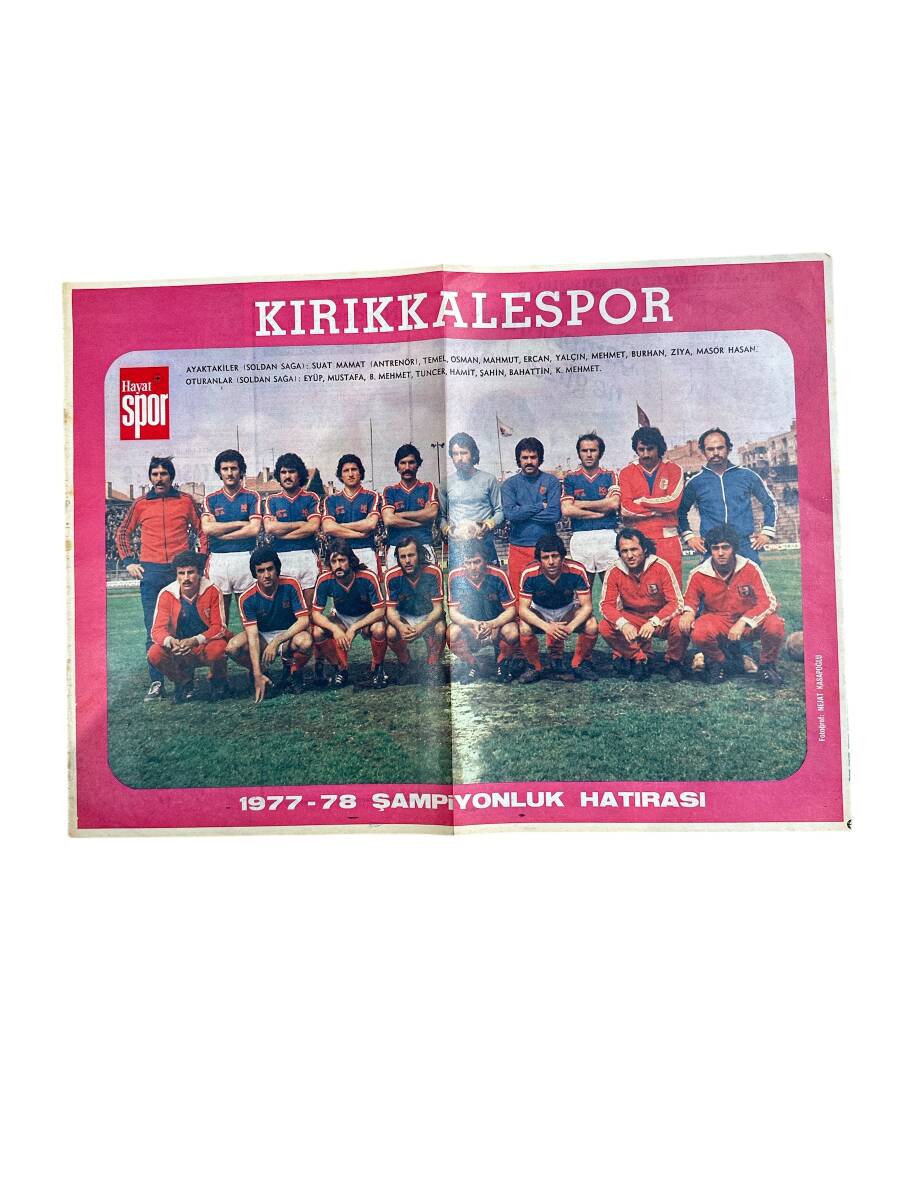 Hayat Dergisi Kırıkkalespor 1977-78 Sezonu Şampiyonluk Hatırası Oyuncu Kadrosu Poster KRT23399 - 1