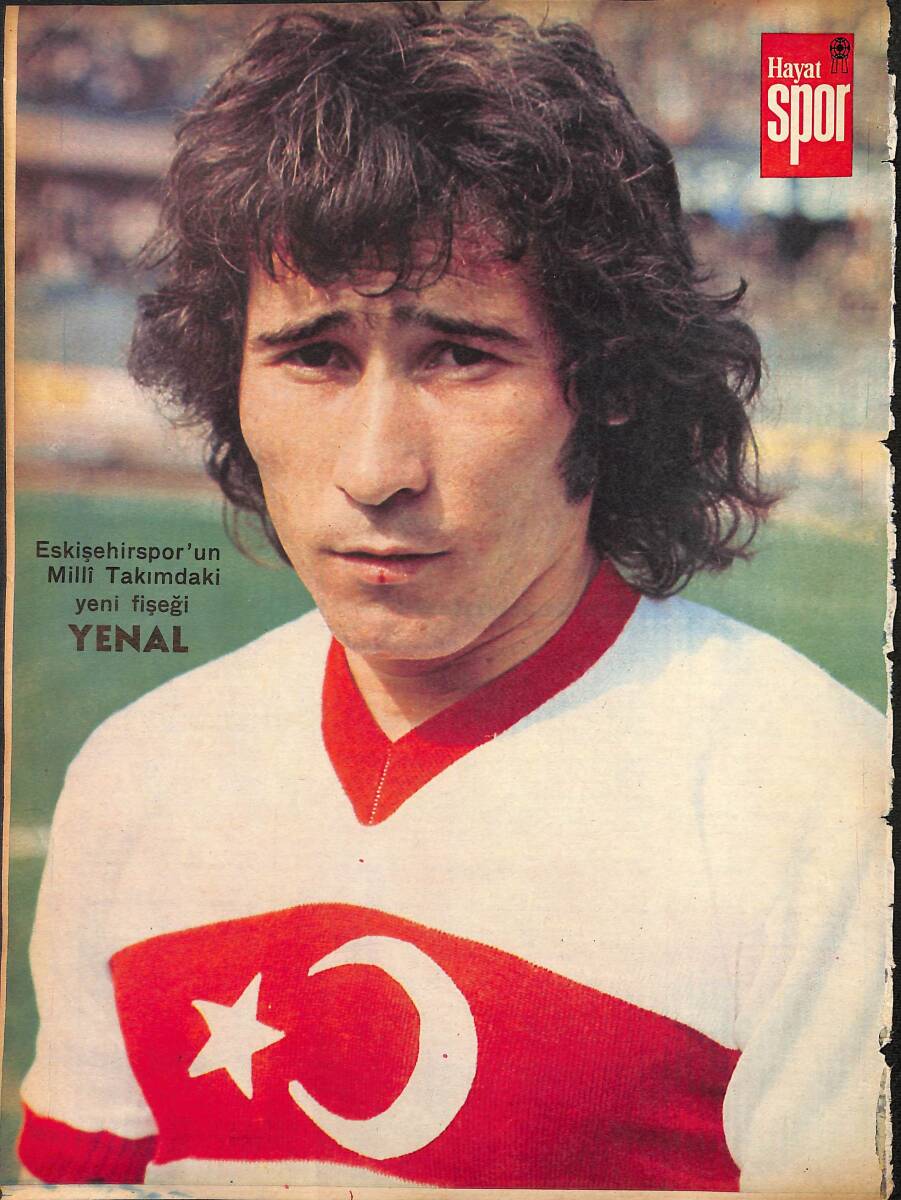 Hayat Dergisi Milli Takımlı Futbolcu Yenal Poster KRT21120 - 1