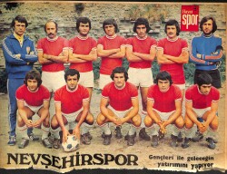 Hayat Dergisi Nevşehirspor Oyuncu Kadrosu Poster KRT21101 - Gökçekoleksiyon