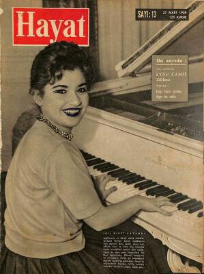 HAYAT DERGİSİ Sayı 13 27 Mart 1959 - 5. Bölüm, İngiliz Sarayının En Yakın Çevresinden, Kraliçe Elizabeth Ve Prens Philip-Kapak İdil Biret NDR68903 - 1