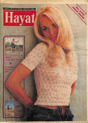 HAYAT DERGİSİ Sayı 37 11 Eylül 1975 - Kapak Frederika Foeller - Bir Diktatörün Portresi Pinochet NDR69283 - 1