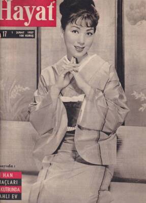 Hayat Dergisi Sayı18 8 Şubat 1957 (Kıbrısın Türk AlemiOsman Hamdi Bey Tablolarına Modellik Helena Rubenstein Beyazıt MeydanıJames Dean) NDR54418 - 1
