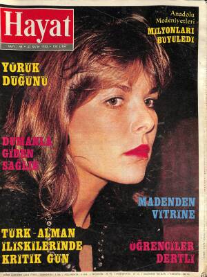 HAYAT Haftalık Mecmua 31 Ekim 1983 Sayı44 - Prenses Caroline, Kıbrısta Bağımsızlık, Münir Özkul NDR85445 - 1