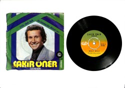 Şakir Öner – Deli Deli & Şu Sazıma Bir Düzen Ver 45′lik Plak (10/7.5) PLK27390 - Gökçekoleksiyon