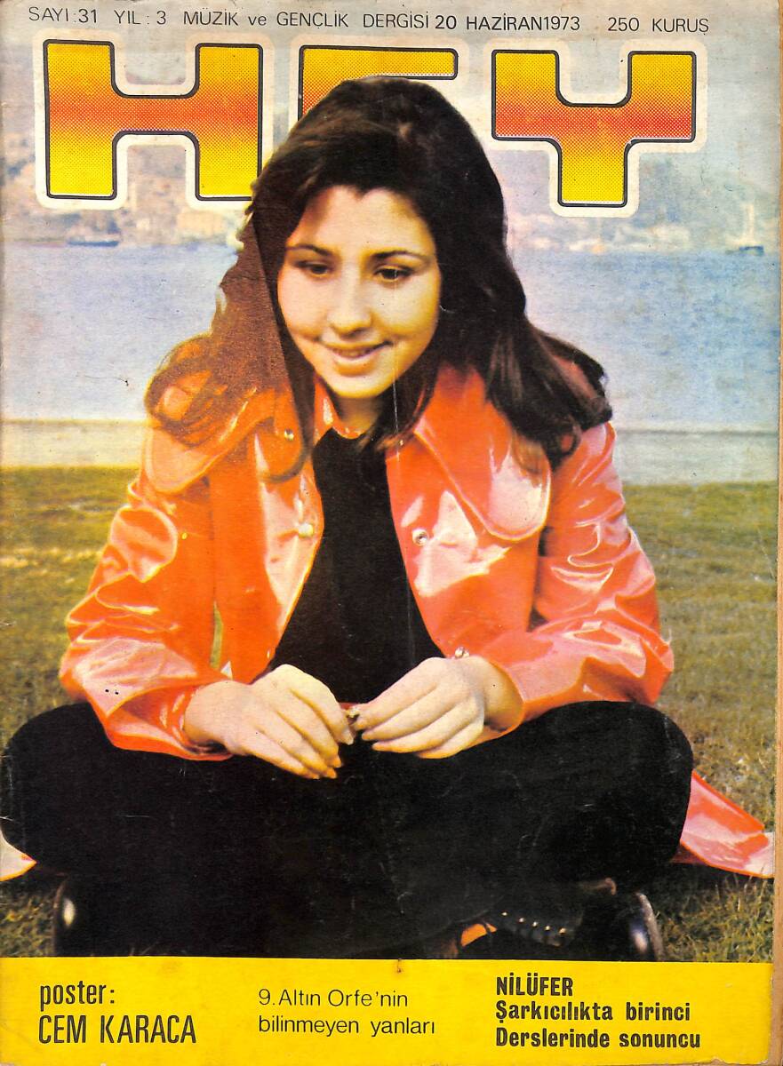 Hey Dergisi 20 Haziran 1973 Sayı : 31 - Nilüfer Şarkıcılıkta Birinci Derslerinde Sonuncu NDR90781 - 1