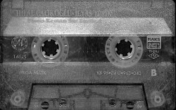 Hilal Çalıkoğlu & İlyas Tetik - Piano, Keman, Saz Eserleri Kaset (Kırmızı Bandrol - İkinci El) KST27770 - 1