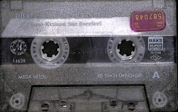 Hilal Çalıkoğlu & İlyas Tetik - Piano, Keman, Saz Eserleri Kaset (Kırmızı Bandrol - İkinci El) KST27770 - 2
