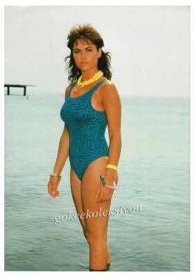 Hülya Avşar Büyük Boy Kartpostal KRT6866 - 1