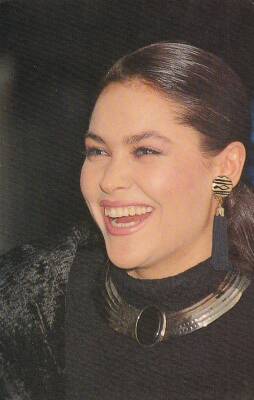 Hülya Avşar Kartpostal KRT11013 - 1
