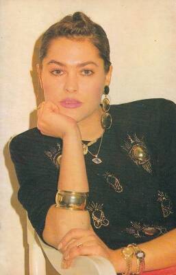 Hülya Avşar Kartpostal KRT11231 - 1