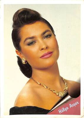 Hülya Avşar Kartpostal KRT14322 - 1