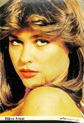 Hülya Avşar Kartpostal KRT18191 - Gökçekoleksiyon