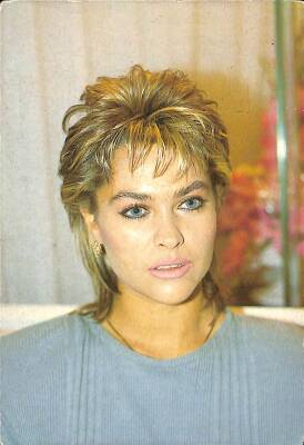 Hülya Avşar Kartpostal KRT19055 - 1