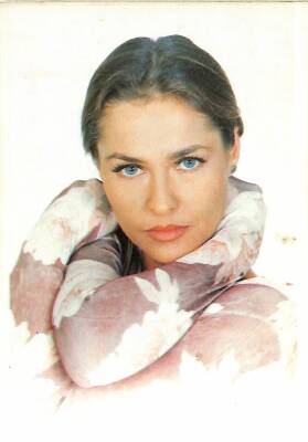 Hülya Avşar Kartpostal KRT19452 - 1