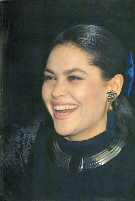 Hülya Avşar Kartpostal KRT19454 - 1