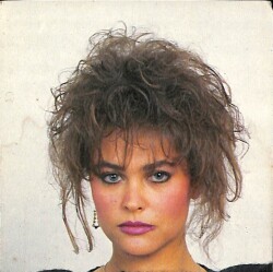 Hülya Avşar Kartpostal KRT19474 - Gökçekoleksiyon