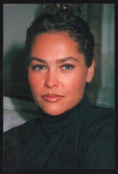 Hülya Avşar Kartpostal KRT664 - Gökçekoleksiyon