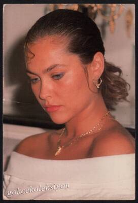 Hülya Avşar Kartpostal KRT680 - 1