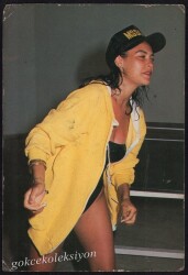 Hülya Avşar Kartpostal KRT684 - Gökçekoleksiyon