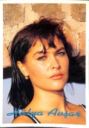 Hülya Avşar Kartpostal (Küçük Boy) KRT21444 - Gökçekoleksiyon