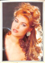 Hülya Avşar Kartpostal (Küçük Boy) KRT21751 - Gökçekoleksiyon