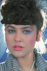 Hülya Avşar Kartpostal (Küçük Boy) KRT22514 - Gökçekoleksiyon