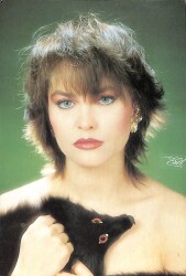 Hülya Avşar Kartpostal (Küçük Boy) KRT22956 - Gökçekoleksiyon