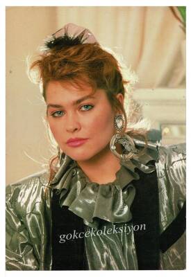 Hülya Avşar Orta Boy Kartpostal Çok Temiz KRT6893 - 1