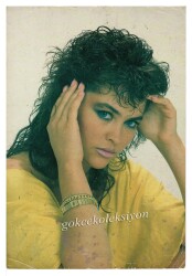 Hülya Avşar Orta Boy Kartpostal KRT6869 - Gökçekoleksiyon