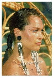 Hülya Avşar Orta Boy Kartpostal KRT6870 - Gökçekoleksiyon