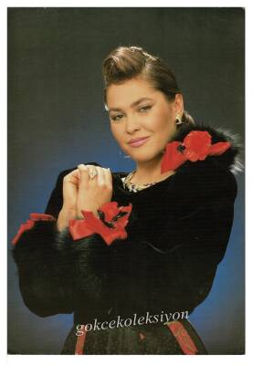 Hülya Avşar Orta Boy Kartpostal KRT6885 - 1