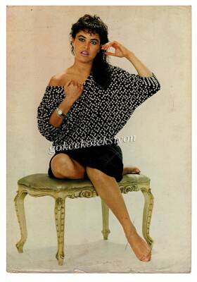 Hülya Avşar Orta Boy Kartpostal KRT6921 - 1