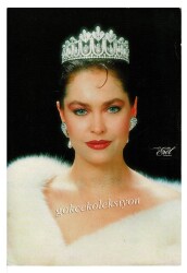 Hülya Avşar Orta Boy Kartpostal KRT6937 - Gökçekoleksiyon