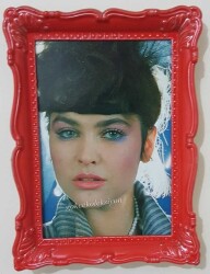 Hülya Avşar Resim Çerçevesi KRT 5878 - 2