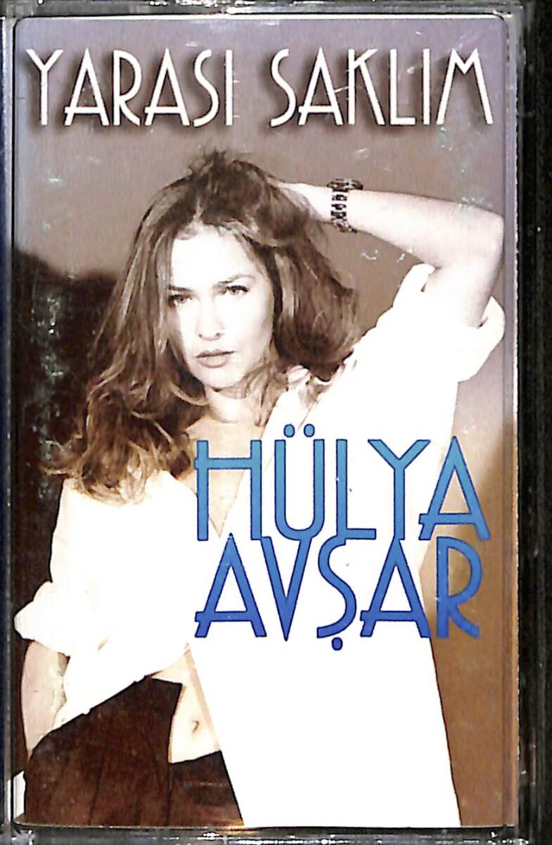 Hülya Avşar – Yarası Saklım Orijinal Kaset (İkinci El) * Kırmızı Bandrol * KST31153 - 1
