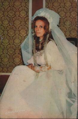 Hülya Koçyiğit Kartpostal KRT134 - 1
