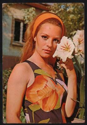 Hülya Koçyigit Kartpostal KRT142 - 1