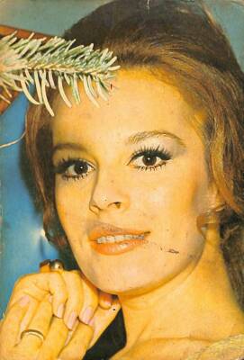 Hülya Koçyiğit Kartpostal KRT14228 - 1