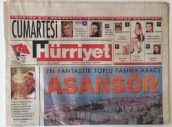 Hürriyet Cumartesi Gazetesi 14 Temmuz 2000 - En Fantastik Toplu Taşıma Aracı Asansör GZ16670 - 2