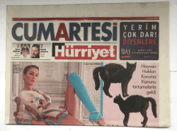 Hürriyet Cumartesi Gazetesi 3 Temmuz 2004 - Burcu Güneş e Ay Şahit GZ5537 - 1