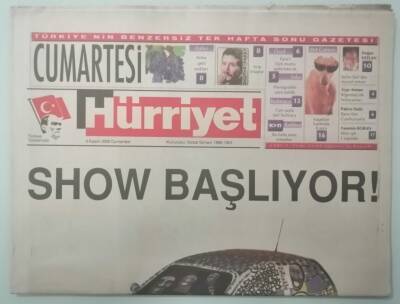 Hürriyet Cumartesi Gazetesi 4 Kasım 2000 Ayşe Armanın Röportajcılık Hezeyanları -GZ37507 - 1