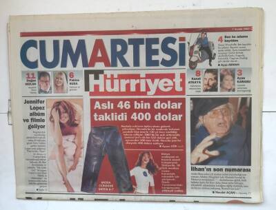 Hürriyet Cumartesi Gazetesi 7 Aralık 2002 - Jennifer Lopez Albüm Ve Filmle Geliyor GZ7810 - 1