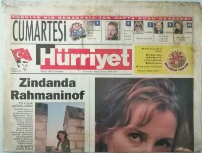 Hürriyet Cumartesi Gazetesi 8 Eylül 2001 Perihan Savaş Noktayı Koydu -GZ37245 - 1
