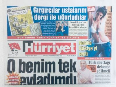 Hürriyet Gazetesi 1 Ağustos 2004 - Başbakan Erdoğan 139 Pare Temel Attı GZ40380 - 1