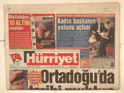 Hürriyet Gazetesi 1 Kasım 2003 - 312 Generalden 624 Milyarlık Dava GZ7753 - 1