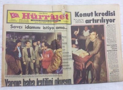 Hürriyet Gazetesi 1 Şubat 1976 - Rıza Heyecenlanınca Nilüferin Parmağına Yüzüğü Güç Taktı - GZ17804 - 1