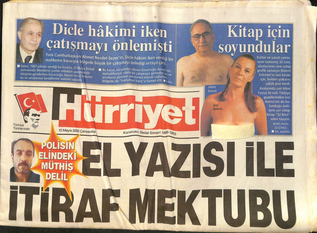 Hürriyet Gazetesi 10 Mayıs 2000 - Kitap İçin Soyundular - Mançolar'a Trilyonluk Haciz GZ157359 - 1