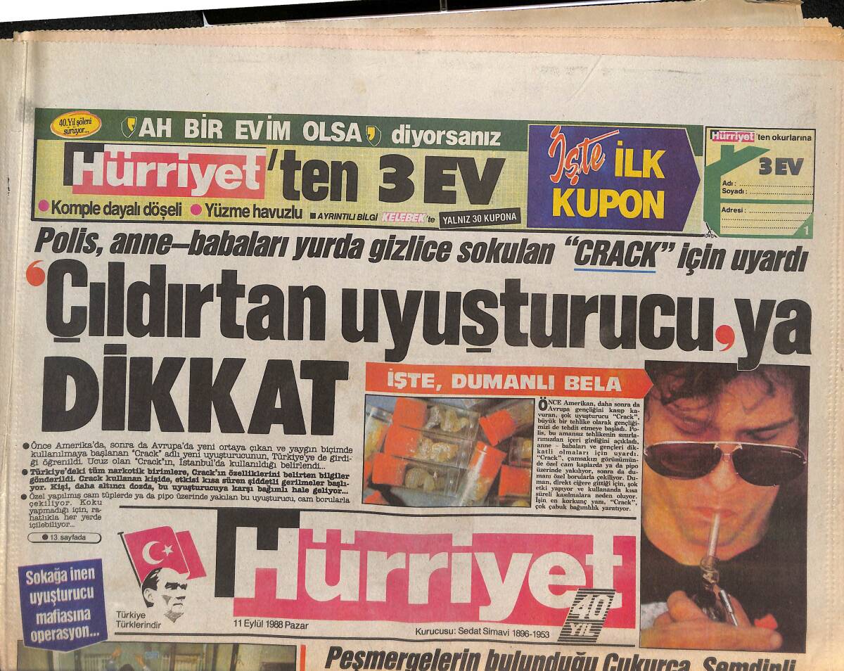 Hürriyet Gazetesi 11 Eylül 1988 - Demirel Dört Köşe - Denktaş'ın Resti Tuttu - Zakkum , Dünyayı Ayağa Kaldıracak GZ133038 - 1