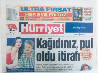 Hürriyet Gazetesi 11 Eylül 2000 - Kadir İnanırdan Bukete Gelen Son Mesaj GZ40377 - 1